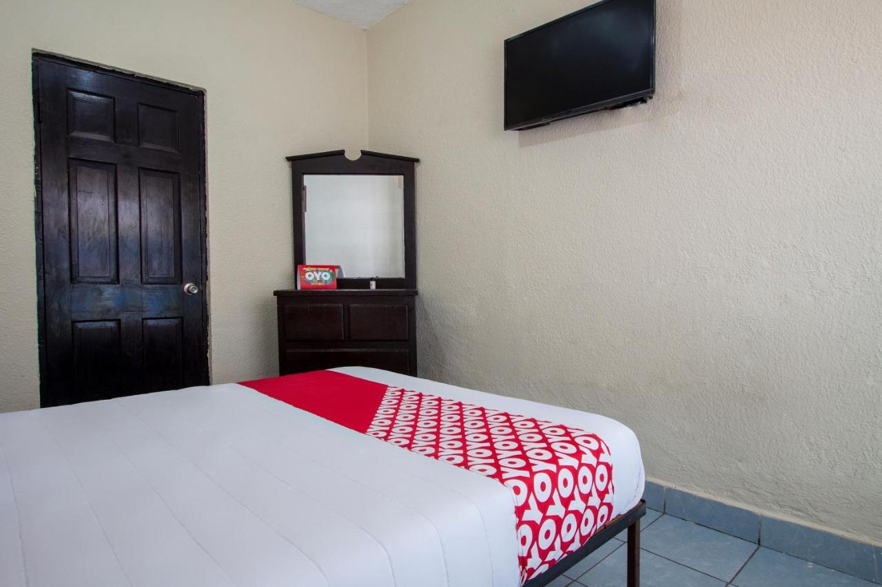 Oyo Casa De Huespedes San Jose Hotel Guaymas Bagian luar foto