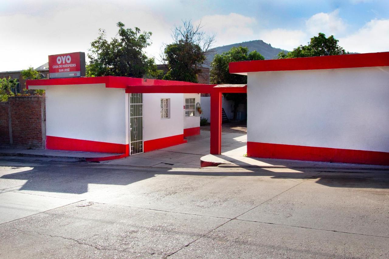 Oyo Casa De Huespedes San Jose Hotel Guaymas Bagian luar foto