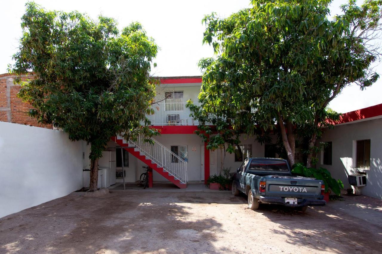 Oyo Casa De Huespedes San Jose Hotel Guaymas Bagian luar foto