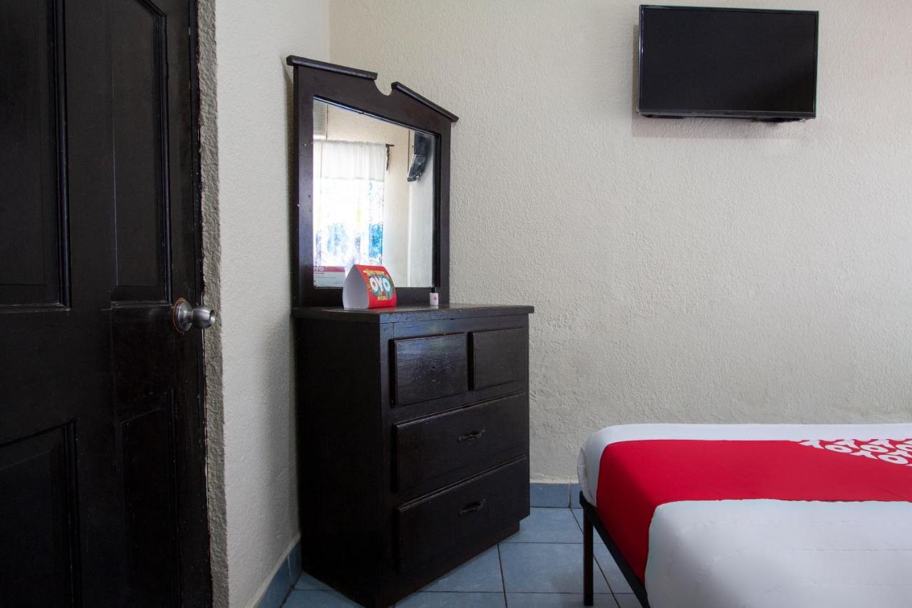 Oyo Casa De Huespedes San Jose Hotel Guaymas Bagian luar foto