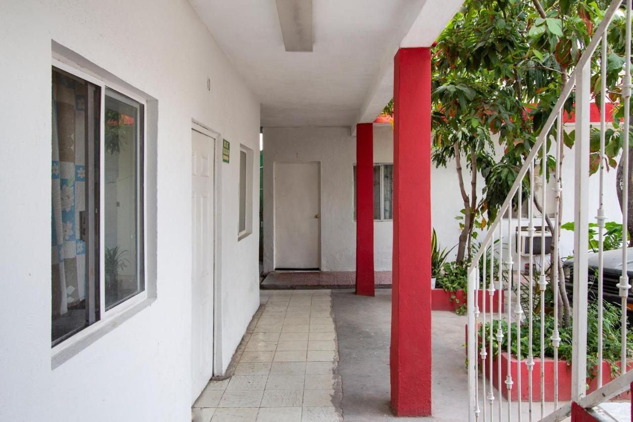 Oyo Casa De Huespedes San Jose Hotel Guaymas Bagian luar foto