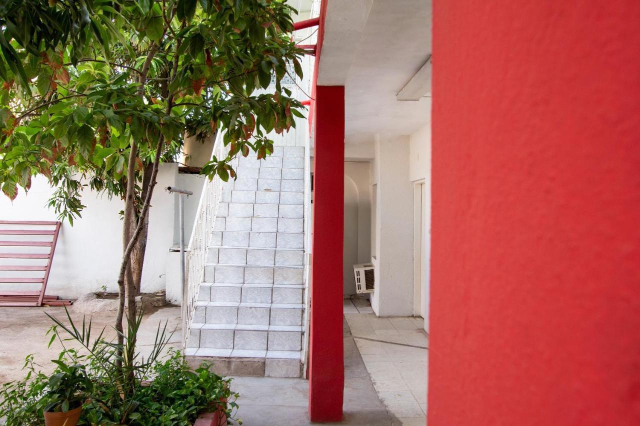 Oyo Casa De Huespedes San Jose Hotel Guaymas Bagian luar foto